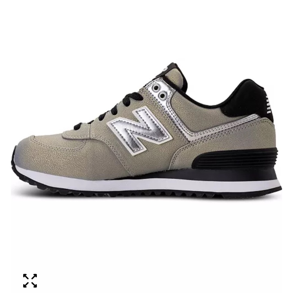 ⭐️NWT⭐️Women’s New Balance 574 Gray Black  Gold Shimmer Sneakers Size 7.5